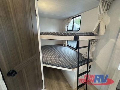 2026 Forest River RV Surveyor Legend X - Photo 31