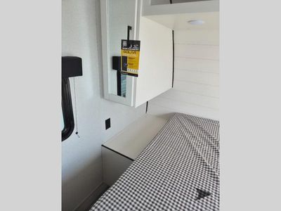 2026 Jayco Jay Flight SLX — photo 9 view