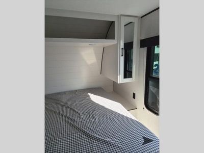 2026 Jayco Jay Flight SLX — photo 11 view