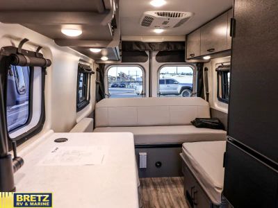 2026 Thor Motor Coach Tellaro Sport - Photo 11