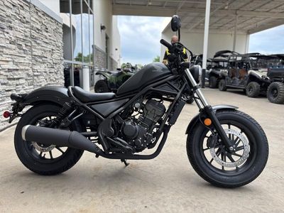 2025 Honda Rebel 300 - Photo 3