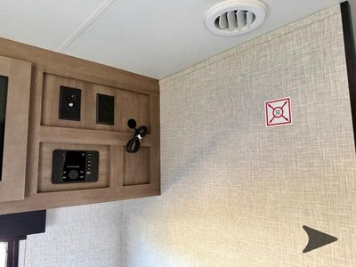 2024 Jayco Jay Flight — photo 21 view