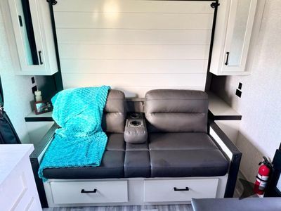 2024 Jayco Jay Flight — photo 12 view