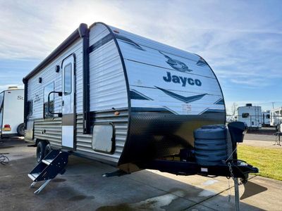 2024 Jayco Jay Flight — front three-quarter view