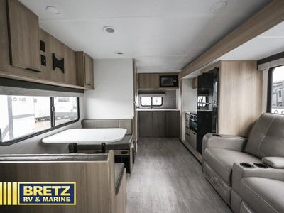 2026 Dutchmen RV Kodiak — photo 8 view