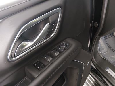 2024 Chevrolet Suburban - Photo 22