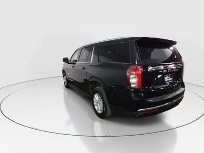 2024 Chevrolet Suburban - Photo 5