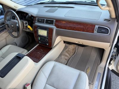 2013 Chevrolet Tahoe - Photo 17