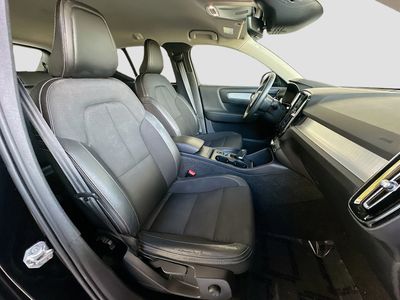 2020 Volvo XC40 - Photo 25