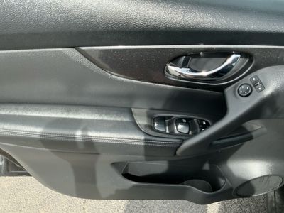 2020 Nissan Rogue — photo 15 view