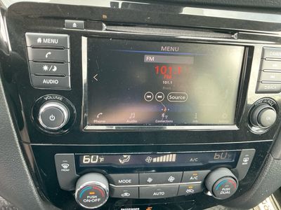 2020 Nissan Rogue — photo 11 view