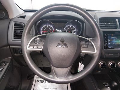 2025 Mitsubishi Outlander Sport - Photo 12