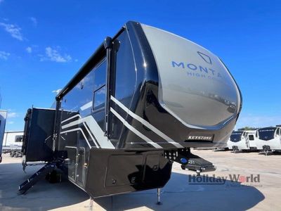 2026 Keystone Montana High Country — front three-quarter view