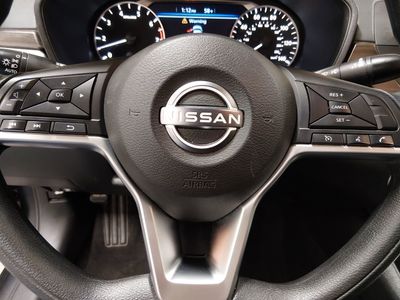 2024 Nissan Altima — photo 12 view