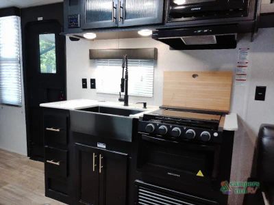 2022 Forest River RV Cherokee Grey Wolf - Photo 29