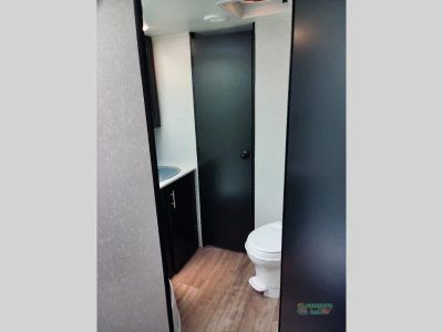 2022 Forest River RV Cherokee Grey Wolf - Photo 31