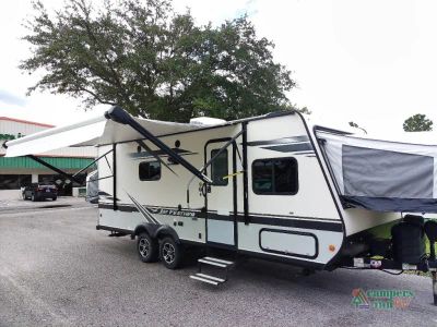 2020 Jayco Jay Feather — photo 21 view