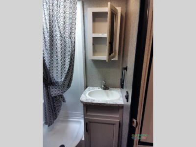 2020 Jayco Jay Feather — photo 30 view