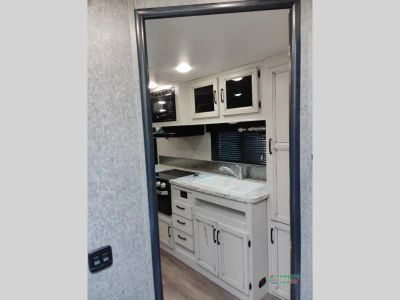 2020 Jayco Jay Feather — photo 31 view