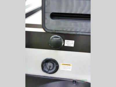 2020 Jayco Jay Feather — photo 13 view