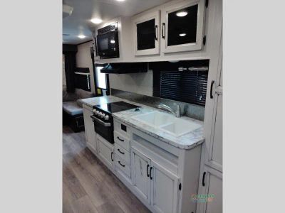 2020 Jayco Jay Feather — photo 32 view