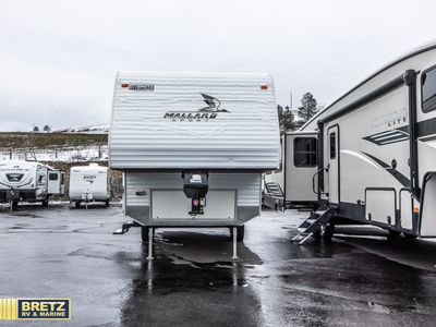 2007 Fleetwood RV Mallard — side profile view