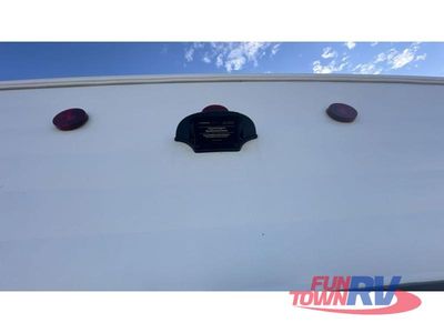 2025 Forest River RV Salem Cruise Lite — photo 11 view
