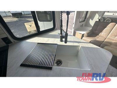 2025 Forest River RV Salem Cruise Lite — photo 15 view
