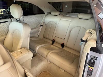 2007 Mercedes-Benz CLK550 — engine compartment view