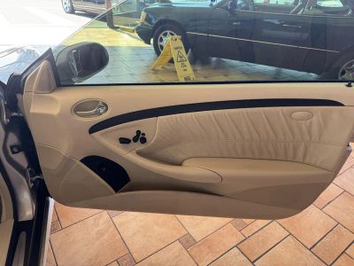 2007 Mercedes-Benz CLK550 — photo 16 view