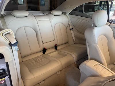 2007 Mercedes-Benz CLK550 — photo 12 view