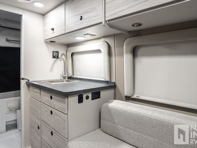 2026 Jayco Comet - Photo 8