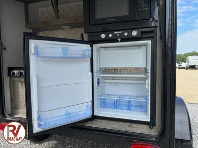 2025 Sunset Park RV Sunray — photo 8 view