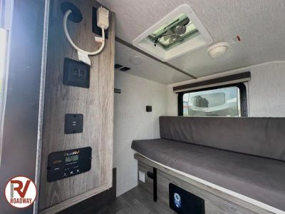 2025 Sunset Park RV Sunray — photo 10 view