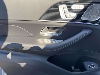 2026 Mercedes-Benz GLE — photo 17 view