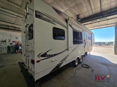 2009 Dutchmen RV Denali — photo 9 view