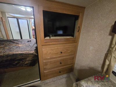 2009 Dutchmen RV Denali — photo 28 view