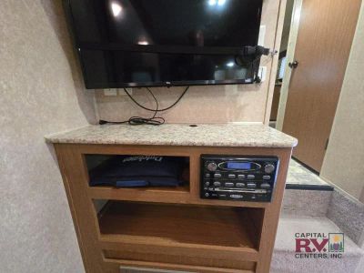 2009 Dutchmen RV Denali — photo 21 view