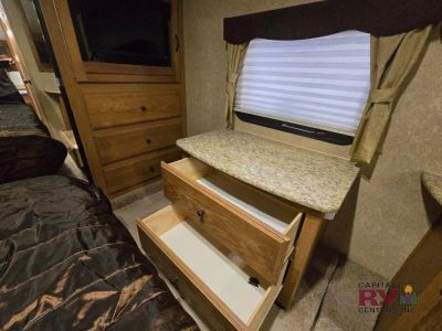 2009 Dutchmen RV Denali — photo 27 view