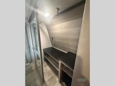 2020 Keystone RV Montana — photo 20 view