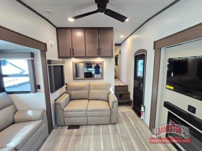 2026 Cougar Half-Ton 26RKE — photo 21 view