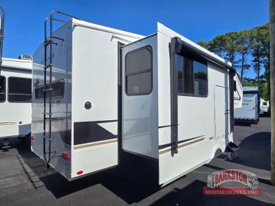 2026 Cougar Half-Ton 26RKE — photo 7 view