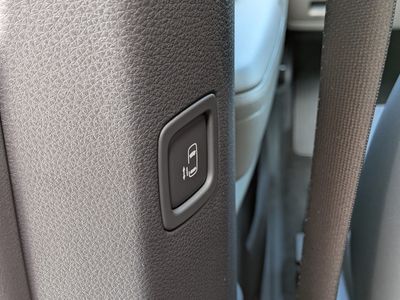 2026 Kia Carnival Hybrid — photo 18 view