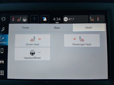 2023 Chrysler Voyager - Photo 18