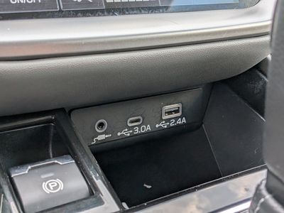 2025 Subaru Outback — photo 31 view