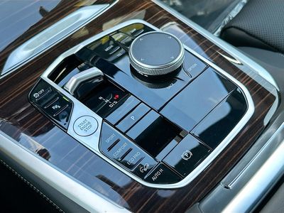 2026 BMW X5 - Photo 14