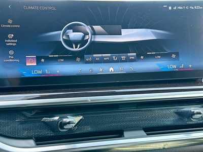 2026 BMW X5 - Photo 13