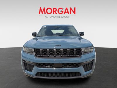 2026 Jeep Grand Cherokee — photo 8 view