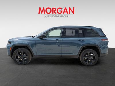2026 Jeep Grand Cherokee — engine compartment view