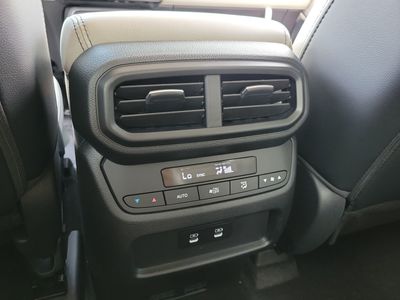 2026 Honda Pilot — photo 15 view